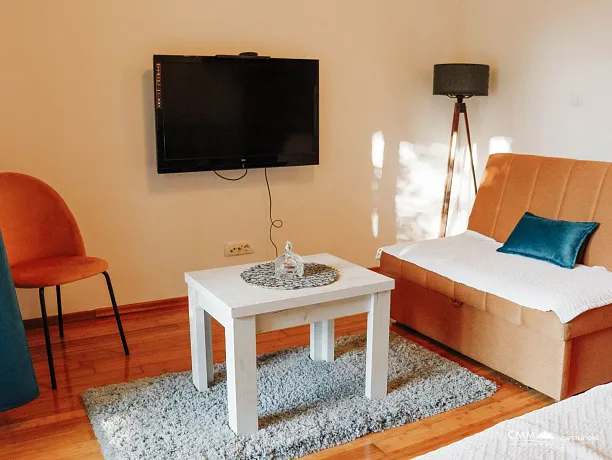 Apartment in Risan 65m2 mit einem Schlafzimmer in der Nähe des Meeres