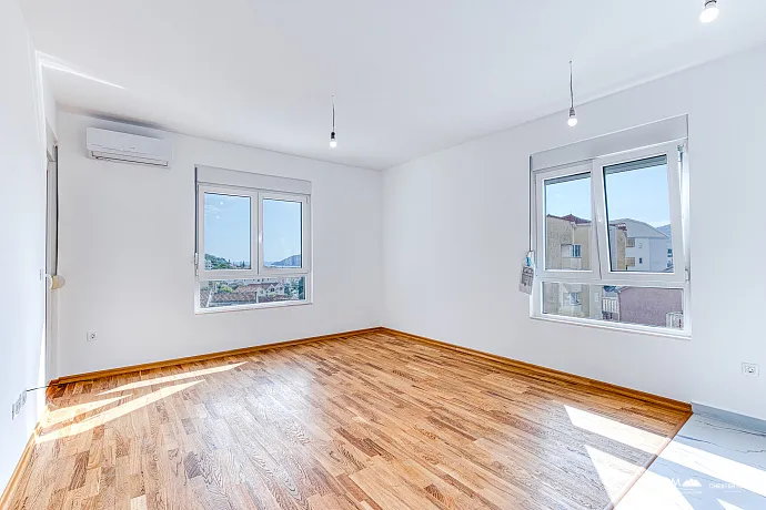 Zu verkaufen – Moderne Einzimmerwohnung in Budva