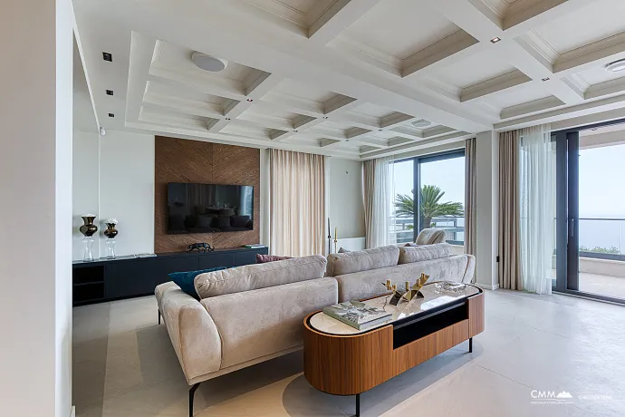 Exklusive Villa in Blizikuće, nahe Sveti Stefan