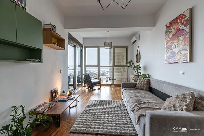 Geräumige Wohnung mit Meerblick in Tivat, Stadtteil Mažina