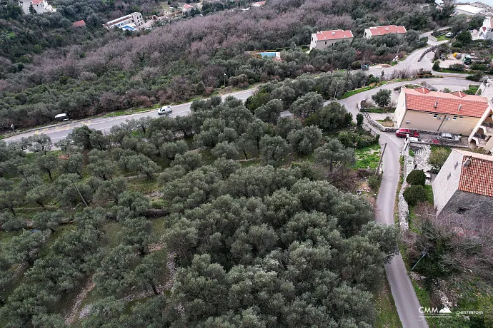 GRUNDSTÜCK ZU VERKAUFEN – RUDINICE, GEMEINDE PLUŽINE