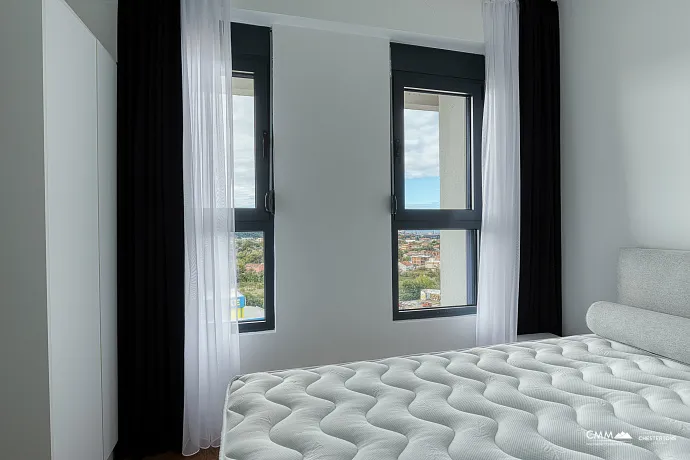 Helle Zwei-Zimmer-Wohnung in Bar