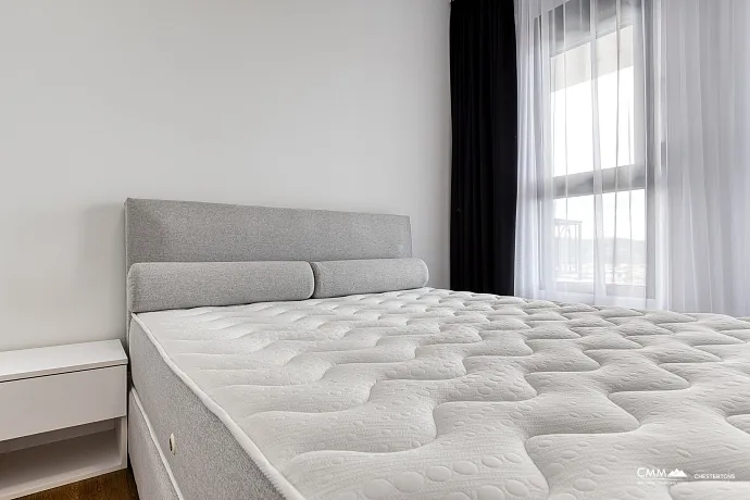 Helle Zwei-Zimmer-Wohnung in Bar