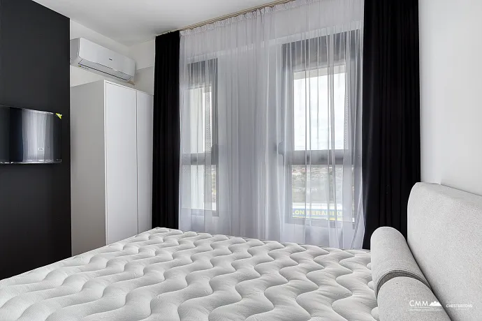 Helle Zwei-Zimmer-Wohnung in Bar