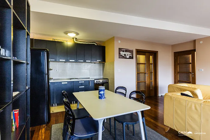 Zwei-Zimmer-Wohnung 84 m² in Pržno – Komfort und Gemütlichkeit am Meer