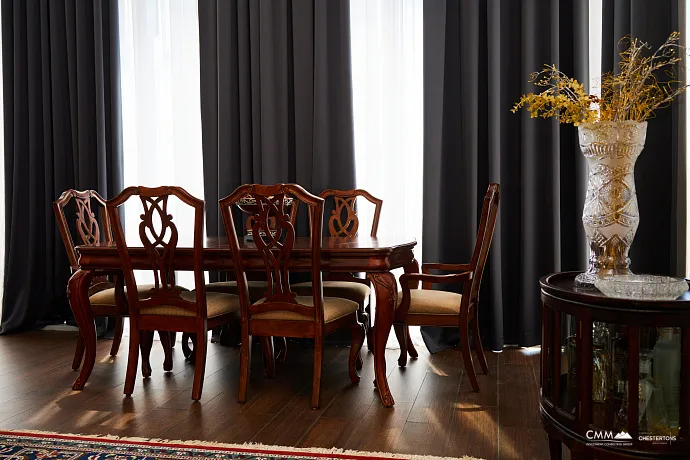 Geräumiges Haus in Kumbor mit einer Gesamtfläche von 335 m²