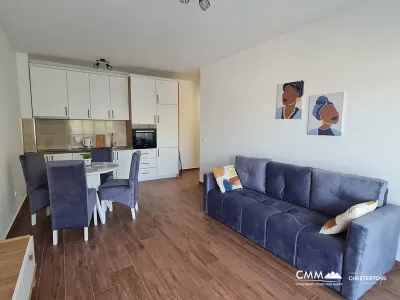 Brandneue Wohnung in einem neu erbauten Gebäude im malerischen Gebiet von Dobre Vode