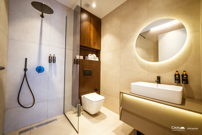 Neue Wohnanlage in erster Linie, Becici