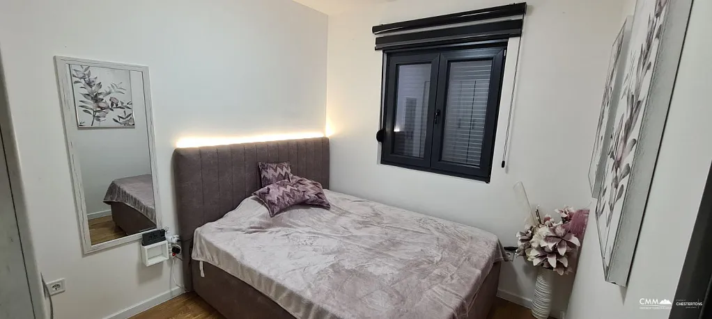 Moderne Wohnung im schönen Djenovici