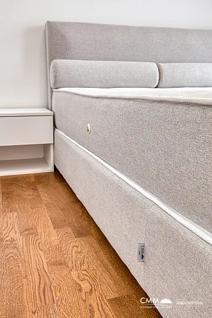 Helle Zwei-Zimmer-Wohnung in Bar