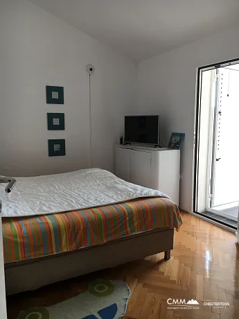 Duplex-Wohnung mit Mittelmeersicht in Petrovac, 104 m²