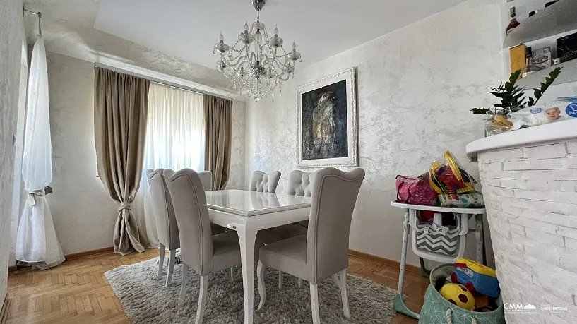 Wohnung in Budva mit zwei Schlafzimmern
