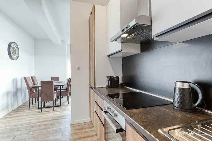 Helle und komfortable Wohnung von 65 m² in Rafailovići