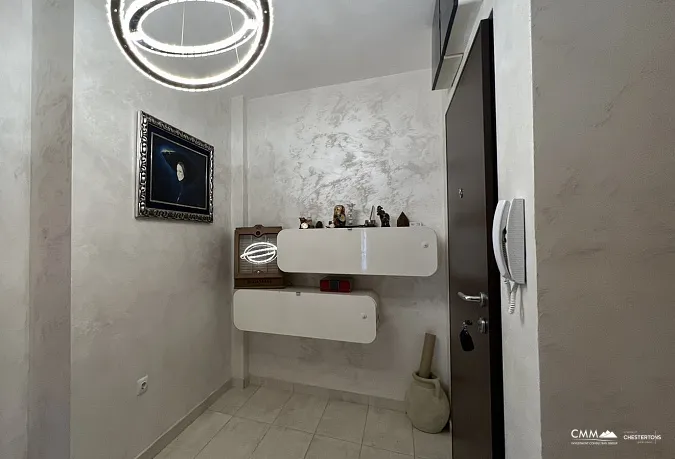 Wohnung in Budva mit zwei Schlafzimmern