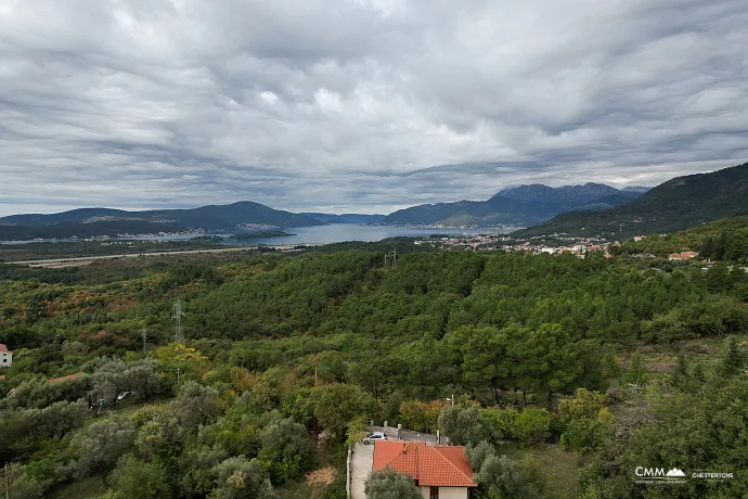 Grundstück in Kavach