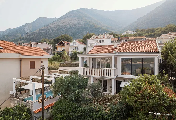 Luxuriöse Villa Di Bellá in Prcanj, Boka Kotorska