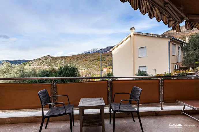 Zwei-Zimmer-Wohnung 84 m² in Pržno – Komfort und Gemütlichkeit am Meer