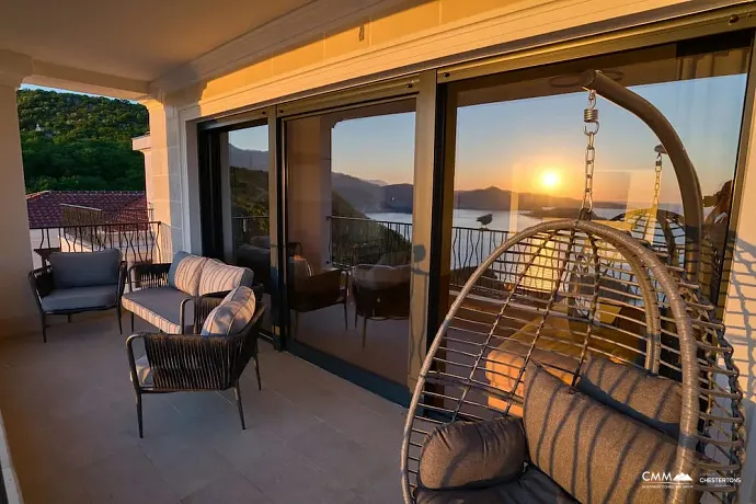 3-Zimmer-Wohnung, 90 m², Blizikuće — Blick auf Sveti Stefan