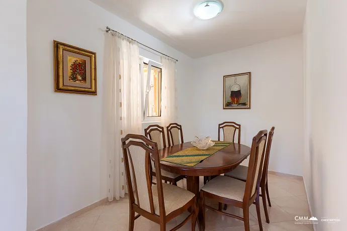 Haus in Kovači, Kotor