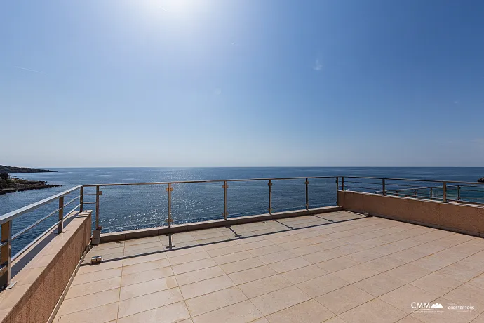 Geräumiges Haus in Utjeha mit Panoramablick auf das Meer