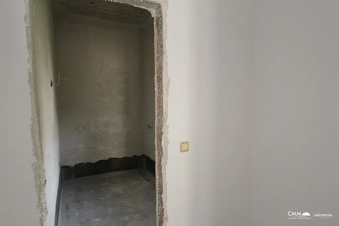 Neues Haus in Becici