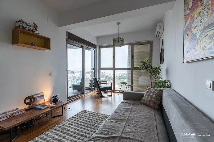 Geräumige Wohnung mit Meerblick in Tivat, Stadtteil Mažina