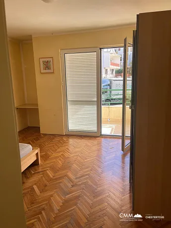  19 / 5 000 6489 Becici 2r 59m2