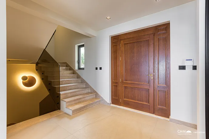 Exklusive Villa in Blizikuće, nahe Sveti Stefan
