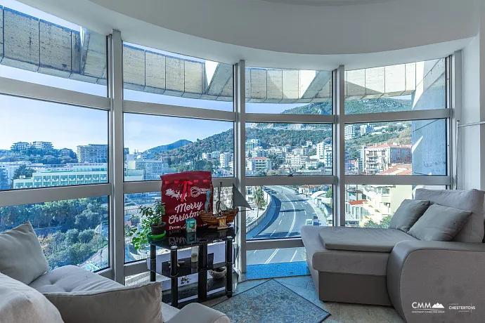 71 m² Wohnung mit Panoramablick auf das Meer in Bečići