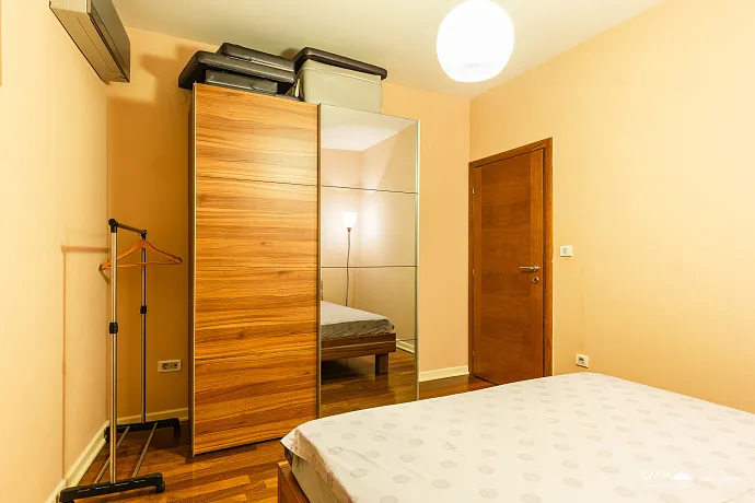 Zwei-Zimmer-Wohnung 84 m² in Pržno – Komfort und Gemütlichkeit am Meer