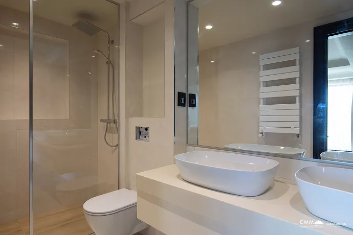 Exklusive Villa in Blizikuće, nahe Sveti Stefan