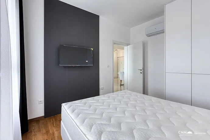 Helle Zwei-Zimmer-Wohnung in Bar