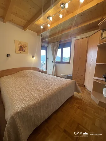 Zu verkaufende Wohnung in Bijela mit Meerblick