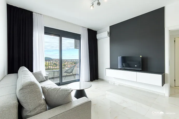 Helle Zwei-Zimmer-Wohnung in Bar