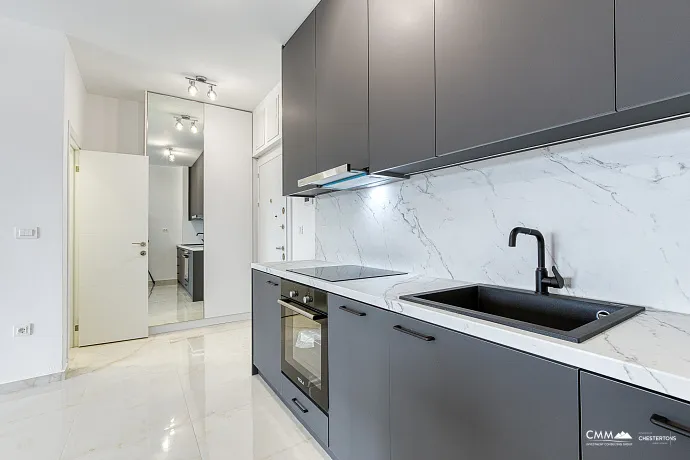 Helle Zwei-Zimmer-Wohnung in Bar