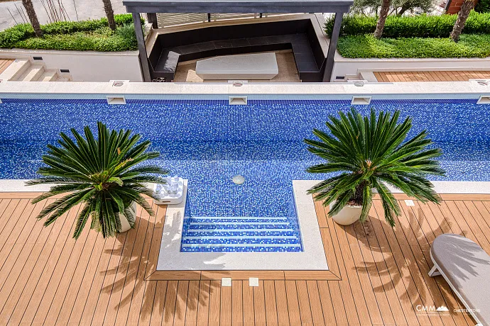 Exklusive Villa in Blizikuće, nahe Sveti Stefan