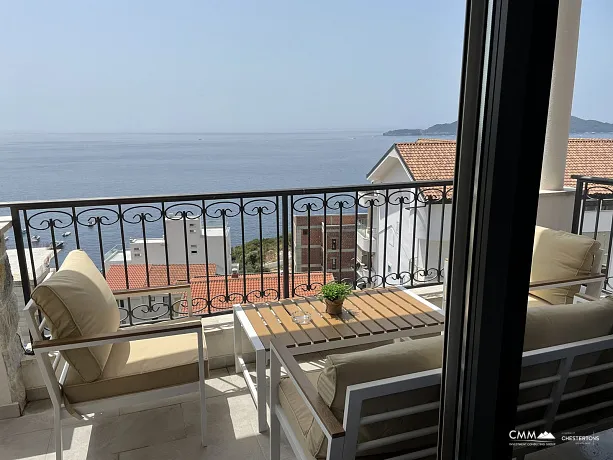 Apartment in Przno mit zwei Schlafzimmern und Panoramablick auf das Meer