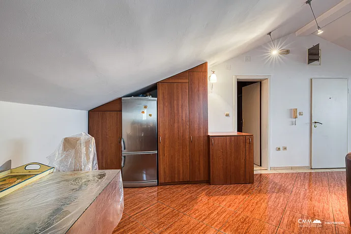 Einzimmerwohnung in Bečići, 64m²