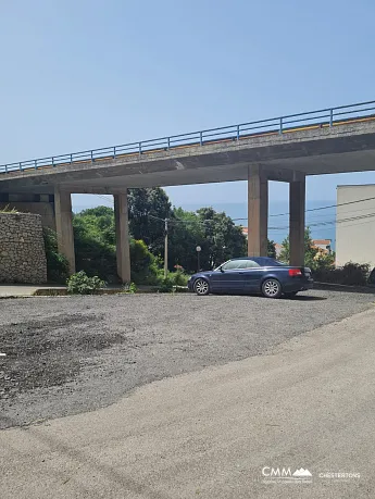 Brandneue Wohnung in einem neu erbauten Gebäude im malerischen Gebiet von Dobre Vode