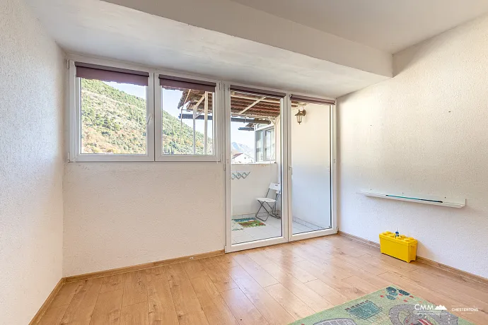 Zweizimmerwohnung in Budva, 60 m², Top-Lage nahe dem Strand