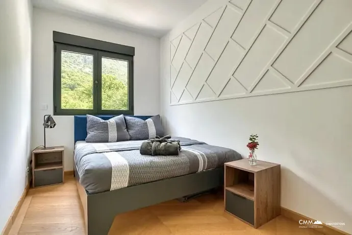 3-Zimmer-Wohnung, 90 m², Blizikuće — Blick auf Sveti Stefan