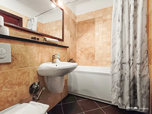 Apartment mit drei Schlafzimmern und Meerblick, mit Swimmingpool