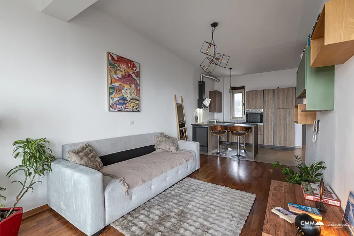 Geräumige Wohnung mit Meerblick in Tivat, Stadtteil Mažina