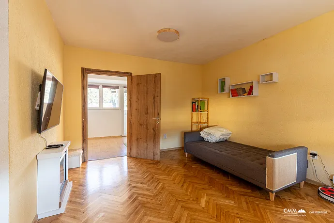 Zweizimmerwohnung in Budva, 60 m², Top-Lage nahe dem Strand