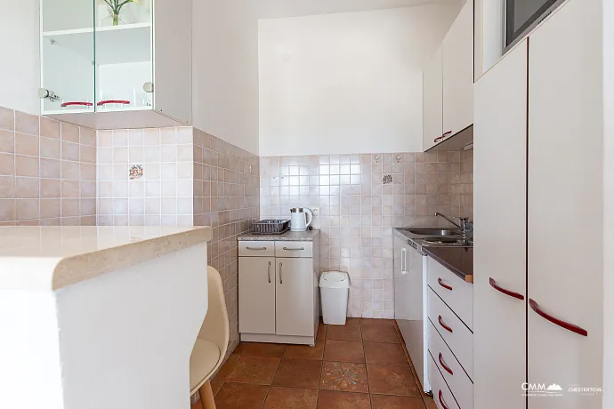 Studio-Apartment 34 m² mit Meerblick und Terrasse — Petrovac