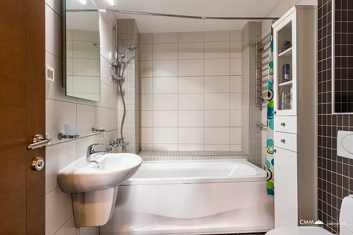 Zwei-Zimmer-Wohnung 84 m² in Pržno – Komfort und Gemütlichkeit am Meer