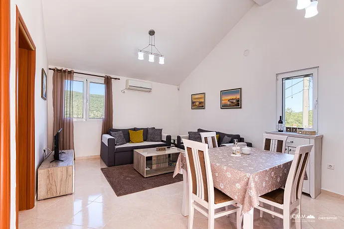 Haus in Kovači, Kotor