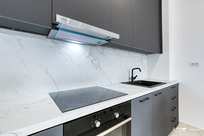 Helle Zwei-Zimmer-Wohnung in Bar