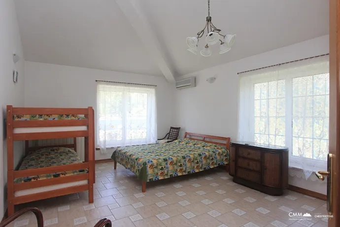 Luxusvilla mit Meerblick