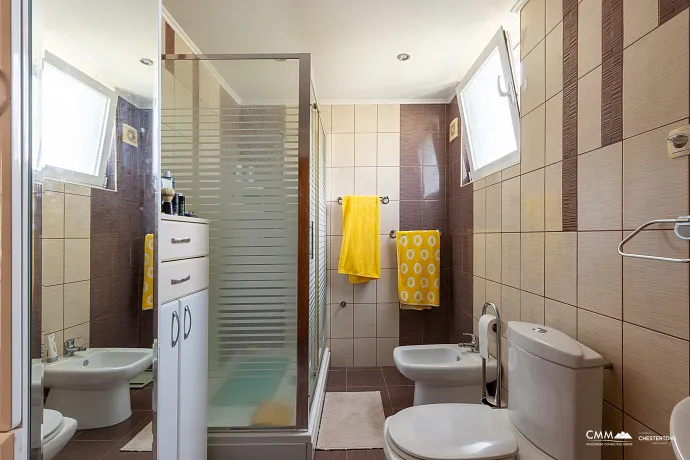 Haus in Kumbor 200 m zum Meer